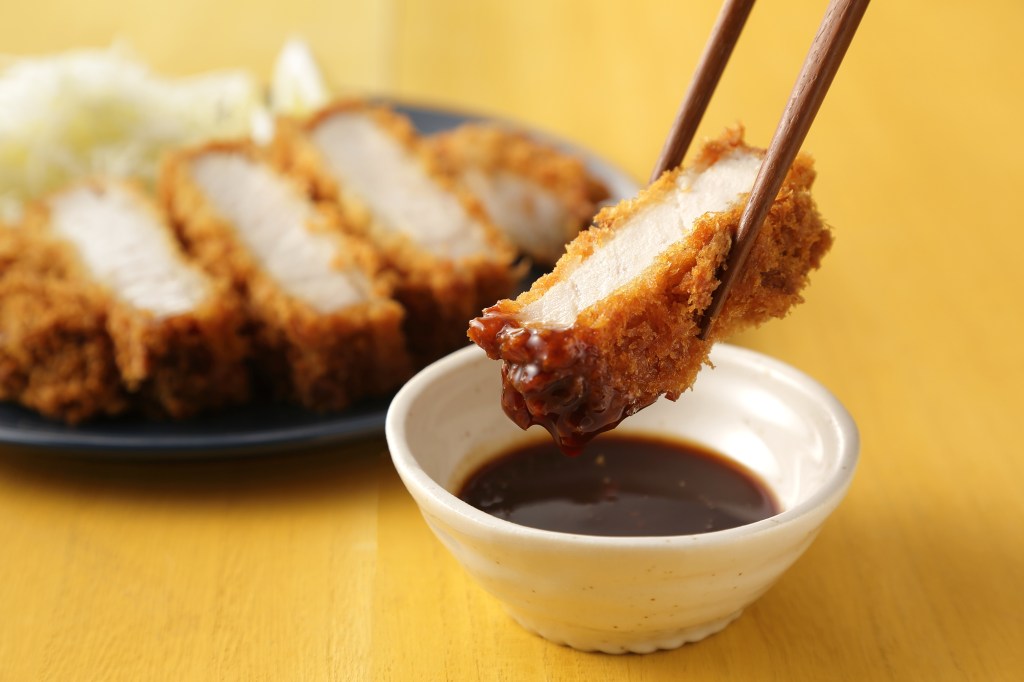 Tonkatsu Sauce (Japanese Fruity Worcestershire-Style Sauce)